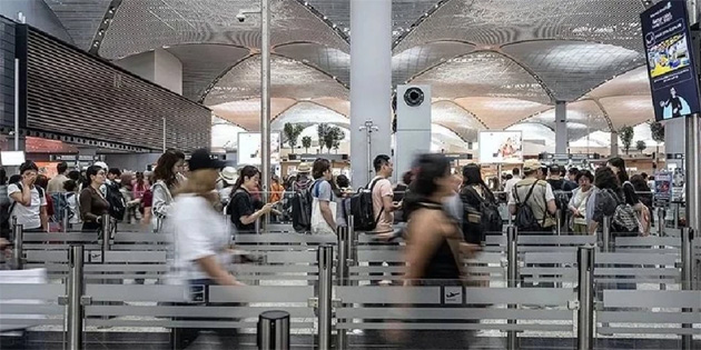 KIBRIS CUMHUR�YET� PASAPORTLARINA ZORUNLULUK 