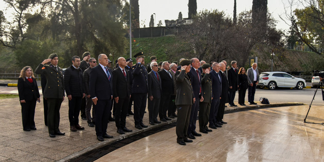 �EH�TLER�M�Z T�RENLE ANILDI 