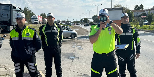 Trafik denetimlerinde dn 26 alkoll src aleyhinde yasal ilem balatld