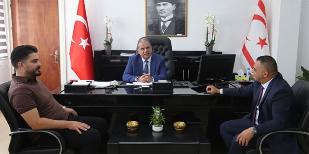 Faiz Sucuo�lu, Gazima�usa taksicilerinin sorun ve taleplerini dinledi