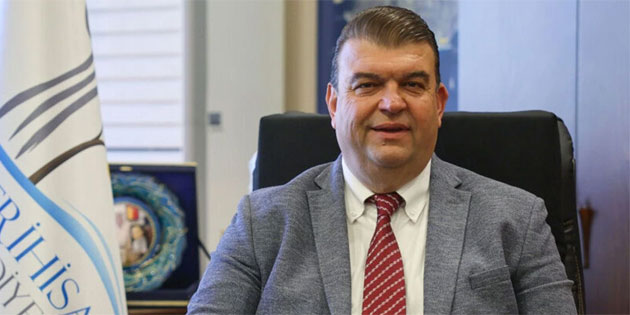 Seferihisar Belediye Ba�kan� tutukland�