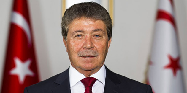 �stel, KKTC A Milli Futbol Tak�m�’na ba�ar�lar diledi