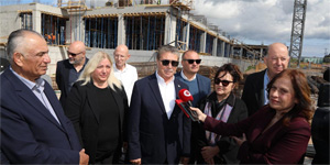 �stel Pamuklu Devlet Hastanesi in�aat�nda incelemelerde bulundu