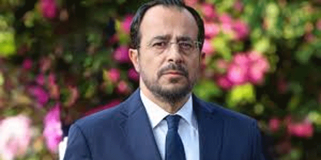 Hristodulidis: “EOKA'n�n an�s� kolektif haf�zada canl� tutulmal�”