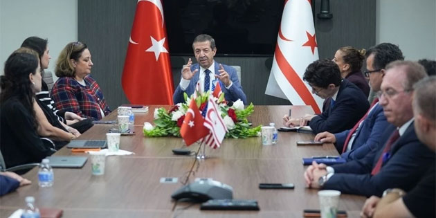 Ertu�rulo�lu Washington’da sivil toplum �rg�tleri ve ��rencilerle bulu�tu