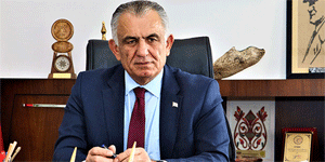 �avu�o�lu: “GKRY'deki okullarda y�r�t�len �rk�� ve fa�ist propagandalar� �iddetle k�n�yorum” 