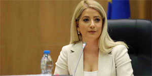 Rum Y�netimi Meclis Ba�kan� Annita Dimitriu: AB'den daha yak�n bir destek bekliyoruz