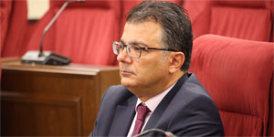 'Kamusal alanlar ��r�meye terk ediliyor'