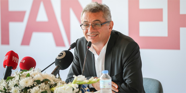 Erhrman, 'Yeni Dnem Merhaba: lk 100 Gn' basn toplantsnda sorular yantlad