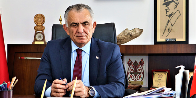 avuolu’nun “Dnya retmenler Gn” mesaj
