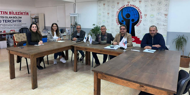 CTP E�itim Komitesi, Esnaf ve Zanaatkarlar Odas�’n� ziyaret etti