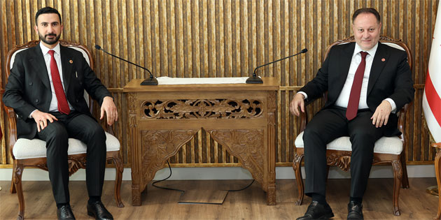 �zt�rkler: “AB d�nem ba�kanl��� a��l���, adadaki ayr�mc�l���n en g�ncel �rne�idir”