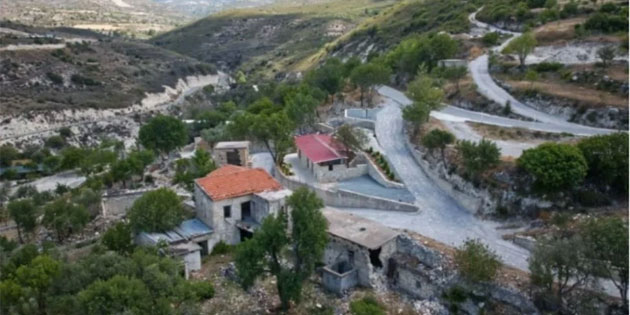 Rum bas�n�, bir k�y�n y�zde 70'ini �srailli bir yat�r�mc�n�n sat�n almas�n� g�ndemde tutmaya devam ediyor