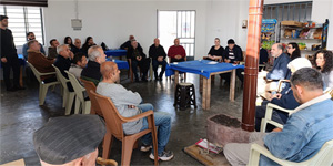 �zersay: “G��l� bir kadroyla halk�n i�indeyiz” 