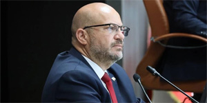 K���k: “Kad�n toplumun vicdan�, �retimin kayna��d�r”