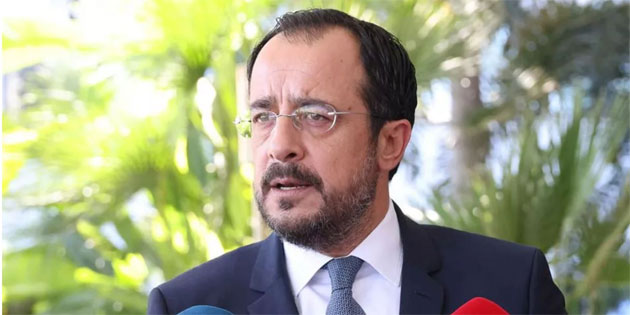 Hristodulidis’ten T�rkiye’nin KKTC’ye g�nderdi�i sava� u�aklar� konusunda a��klama