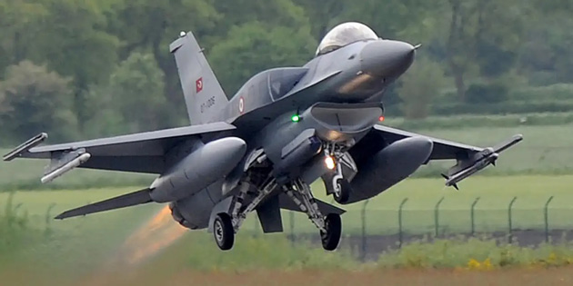 T�RK�YE KKTC’YE F-16 KONU�LANDIRACAK! 