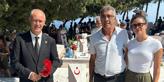 Hasipo�lu: “Erenk�y, bir milletin gen�lerinin vatan� i�in neleri g�ze alabilece�inin destan�d�r” 