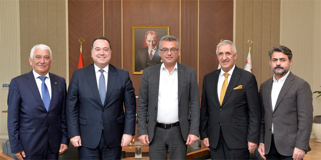 Erh�rman, Manisa B�y�k�ehir Belediye Ba�kan� Besim Dutlulu ile g�r��t�