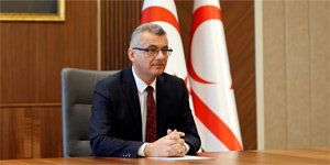 Erh�rman: “Deniz alt�ndan kabloyla elektrik ba�lant�s� K�br�s-T�rkiye-Yunanistan aras�nda kurulmal�”