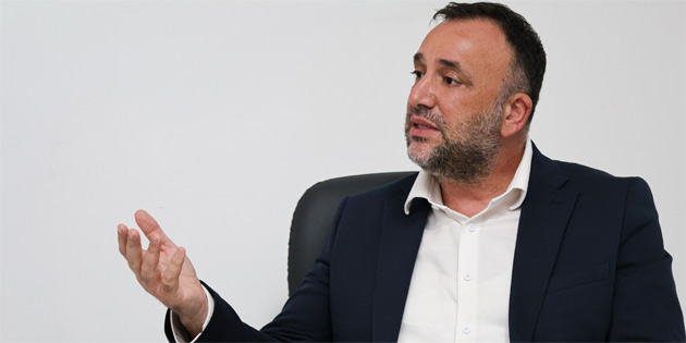 �eler: “Yeni h�k�met 30 milyarl�k ekonomik enkaz devralacak” 