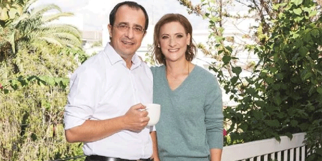 Hristodulidis’in e�inin istifas� Rum bas�n�nda geni� yer buldu