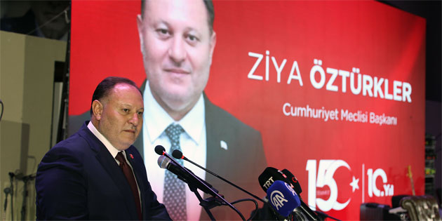 �zt�rkler: “15 Temmuz T�rk milletinin demokrasiye, milli iradeye ve ba��ms�zl���na sahip ��k���n�n simgesi”