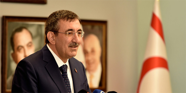 Ylmaz KKTC'nin 42. kurulu yl dnm trenlerine katlacak