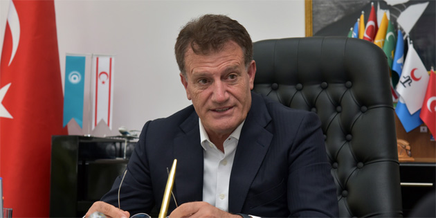 H�K�MET ���NDEK� KR�ZLER� B�R A�ABEY G�B� ��Z�YOR! 