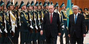 T�rkiye Cumhurba�kan� Erdo�an, Kazakistan'da resmi t�renle kar��land�
