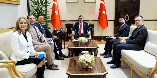 Cevdet Y�lmaz, ABD B�y�kel�isi Barrack'� kabul etti