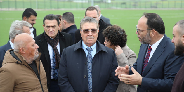 �stel: “�stikrar s�r�yor, spor projeleri de tamamlan�yor”