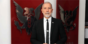 Akp�nar: S�re� yaln�zca siber sald�r� de�il, alg� operasyonu, siyasi f�rsat��l��a d�n��memeli