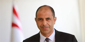 �zersay: “Denetim kurumlar�, siyasilerin keyfi kararlar�na ba�l� olmaktan ��kar�lmal�”<