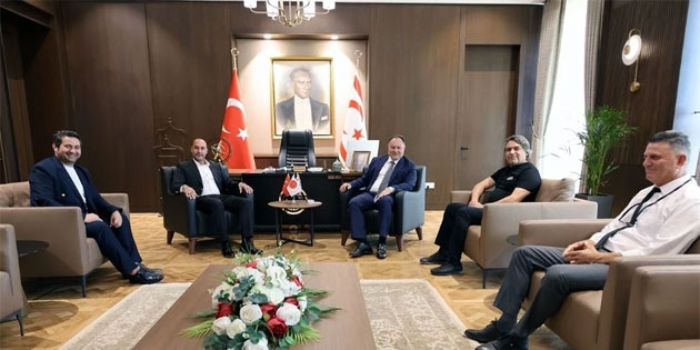 ztrkler: Kbrs Trk gemiteki mcadelesinden ald ruhla gelecee umutla bakyor