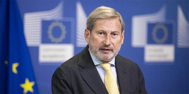 AB T�RK�YE’YE M�ZAKERELER� YEN�DEN BA�LATMA �A�RISI YAPTI 