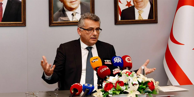 KIBRIS SORUNUNDA T�RK�YE �LE AYNI NOKTADAN HAREKET ED�YORUZ 