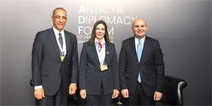 �ncirli, AP Hukuk ��leri Komisyonu Ba�kan� �lhan K���k ile bir araya geldi<