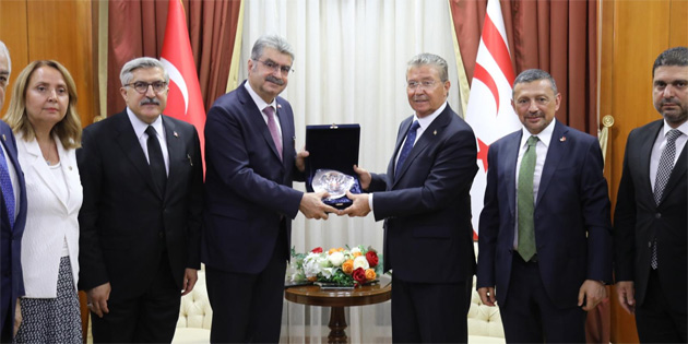 �stel, T�rkiye-KKTC Parlamentolar Aras� Dostluk Grubu’nu kabul etti