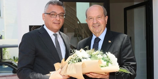 TUFAN ERH�RMAN’DAN ESK� CUMHURBA�KANLARINA Z�YARET 