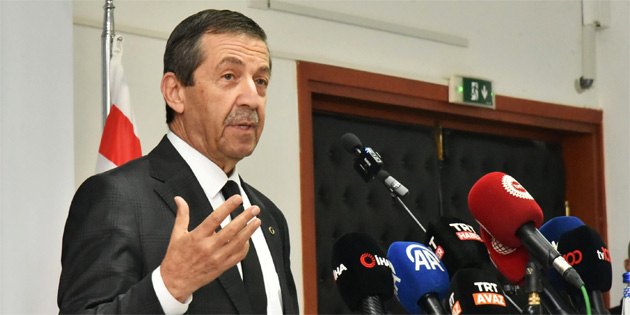 CUMHURBA�KANI ERH�RMAN KIBRIS T�RK�NE ZAMAN VE STAT� KAYBETT�R�YOR