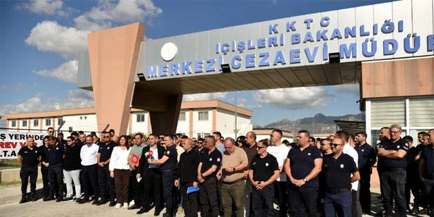 Bakanlar Kurulu, Merkezi Cezaevi’ndeki grevi 60 g�n erteledi