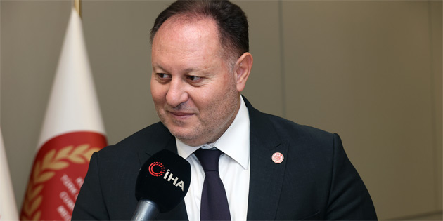 �zt�rkler: “K�br�s T�rk halk� egemenli�ine, �zg�rl���ne ve ba��ms�zl���na g��l� �ekilde sahip ��kan bir halk'