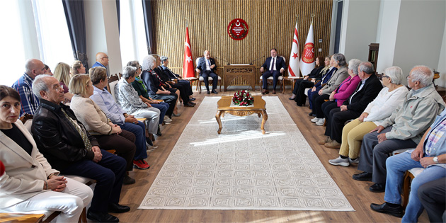 ztrkler, Ulusal Gnllleri Gezi Topluluu'nu kabul etti