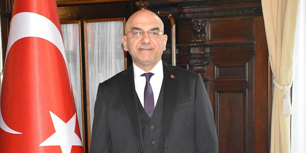 TRUMP’IN KAFASINDA KIBRIS’A Y�NEL�K DE B�R �EYLER VAR! 