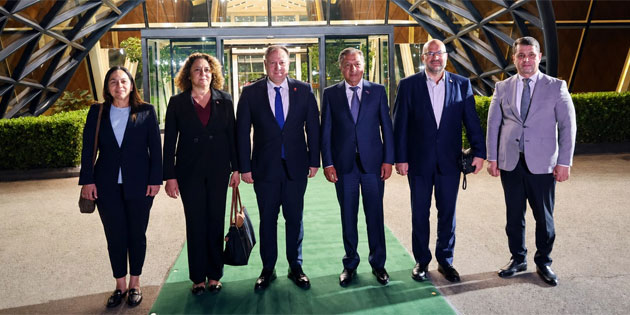 �zt�rkler, ��T Parlamento Birlik Konferans� i�in Bak�’de