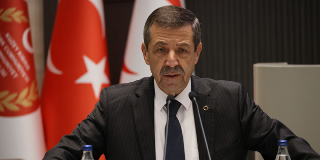 KIBRIS’TA �K� DEVLET VARDIR 