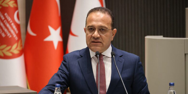 CTP MECL�S BA�KANI’NA �ST�FA �A�RISINDA BULUNDU 