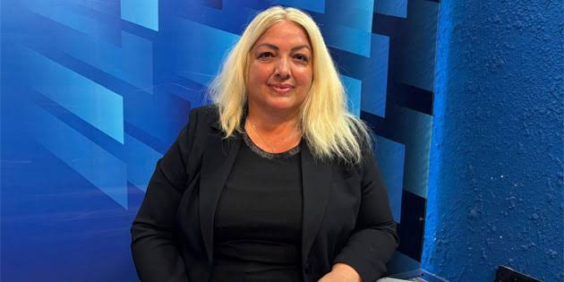 'Belediyecilikte hizmetin rozeti olmaz'