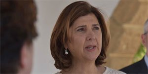Angela Holguin’in a��klamalar� Rum bas�n�nda: Uygun f�rsat yava��a kaybediliyor